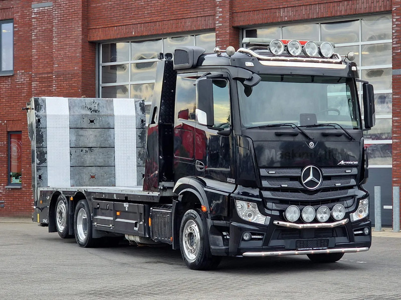 Mercedes-Benz Actros 2553 6x2 - Flabad hydraulic ramps/extension - Winch - Camera - Machine mover - Portavehículos camión: foto 2 Mercedes-Benz Actros 2553 6x2 - Flabad hydraulic ramps/extension - Winch - Camera - Machine mover - Portavehículos camión: foto 2