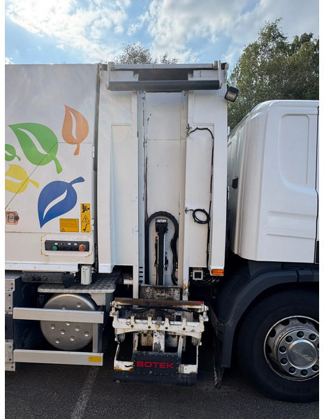Scania P310 6x2 Garbage disposal truck - CNG - Camión de basura: foto 4 Scania P310 6x2 Garbage disposal truck - CNG - Camión de basura: foto 4