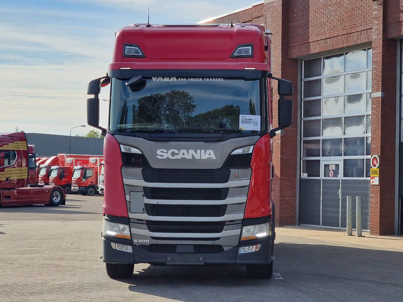 Scania S500 NGS Highline 6x2 - BDF - Full air - Loadlift - Box - Navi - Retarder - Portacontenedore/ Intercambiable camión: foto 2 Scania S500 NGS Highline 6x2 - BDF - Full air - Loadlift - Box - Navi - Retarder - Portacontenedore/ Intercambiable camión: foto 2