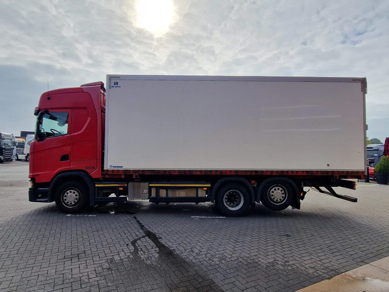 Scania S500 NGS Highline 6x2 - BDF - Full air - Loadlift - Box - Navi - Retarder - Portacontenedore/ Intercambiable camión: foto 4 Scania S500 NGS Highline 6x2 - BDF - Full air - Loadlift - Box - Navi - Retarder - Portacontenedore/ Intercambiable camión: foto 4
