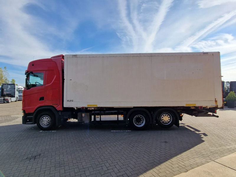 Scania S500 NGS Highline 6x2 - BDF - Full air - Loadlift - Box - Navi - Retarder - Portacontenedore/ Intercambiable camión: foto 4 Scania S500 NGS Highline 6x2 - BDF - Full air - Loadlift - Box - Navi - Retarder - Portacontenedore/ Intercambiable camión: foto 4