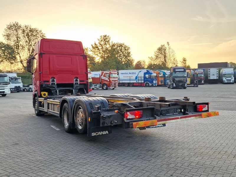 Scania S500 NGS Highline 6x2 - BDF - Full air - Navi - Retarder - Portacontenedore/ Intercambiable camión: foto 5 Scania S500 NGS Highline 6x2 - BDF - Full air - Navi - Retarder - Portacontenedore/ Intercambiable camión: foto 5
