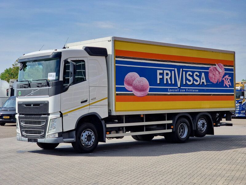 Volvo FH 13.420 6x2 - Box - Loadlift - Manual gearbox - Low KM - Camión caja cerrada: foto 3 Volvo FH 13.420 6x2 - Box - Loadlift - Manual gearbox - Low KM - Camión caja cerrada: foto 3