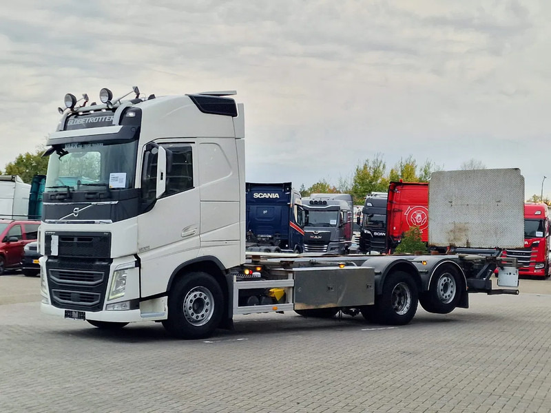 Volvo FH 13.540 Globetrotter 6x2 - BDF - Loadlift - Full air - I parkcool - 4.80 WB - Portacontenedore/ Intercambiable camión: foto 3 Volvo FH 13.540 Globetrotter 6x2 - BDF - Loadlift - Full air - I parkcool - 4.80 WB - Portacontenedore/ Intercambiable camión: foto 3