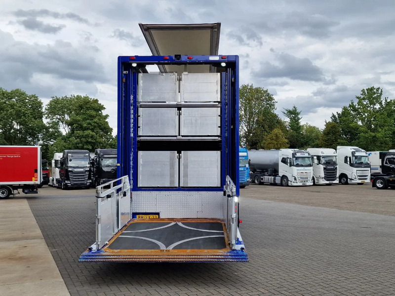 Volvo FM 380 6x2 - 2/3 stock Berdex Livestock - 54M3 - Weighbridge - I shift - Transporte de ganado camión: foto 5 Volvo FM 380 6x2 - 2/3 stock Berdex Livestock - 54M3 - Weighbridge - I shift - Transporte de ganado camión: foto 5