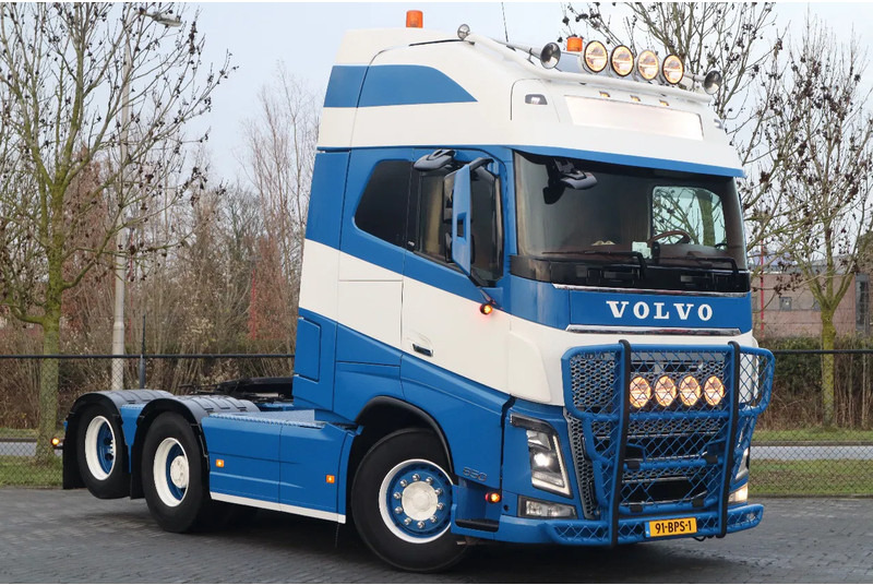 Volvo FH 16.650 6X2 | RETARDER | SPECIAL BUILT | SPECIAL INTERIOR | EURO 6 - Cabeza tractora: foto 3 Volvo FH 16.650 6X2 | RETARDER | SPECIAL BUILT | SPECIAL INTERIOR | EURO 6 - Cabeza tractora: foto 3