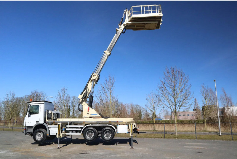 Mercedes-Benz Actros 2636 6X4 | TUNNEL PLATFORM | REMOTE DRIVING - Camión: foto 3 Mercedes-Benz Actros 2636 6X4 | TUNNEL PLATFORM | REMOTE DRIVING - Camión: foto 3