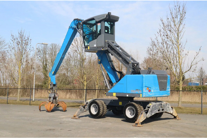 Fuchs MHL 320 | PEEL GRAB | UMSCHLAG | GOOD TIRES - Manipulador de materiales: foto 3 Fuchs MHL 320 | PEEL GRAB | UMSCHLAG | GOOD TIRES - Manipulador de materiales: foto 3