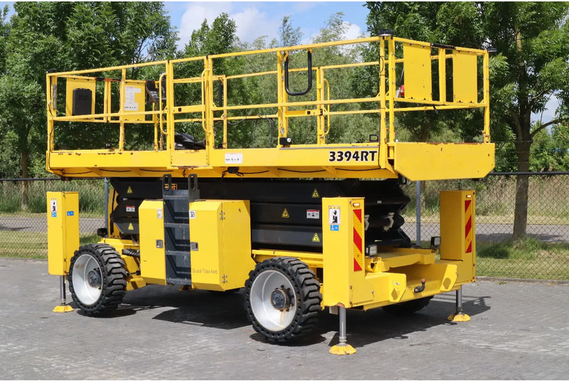 GMG 3394-RT | 12 METER | 1.020 KG | GENIE GS-3390 - Plataforma de tijeras: foto 2 GMG 3394-RT | 12 METER | 1.020 KG | GENIE GS-3390 - Plataforma de tijeras: foto 2