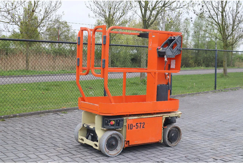 JLG 1230 ES | 5.6 METER | 230 KG - Plataforma elevadora: foto 2 JLG 1230 ES | 5.6 METER | 230 KG - Plataforma elevadora: foto 2