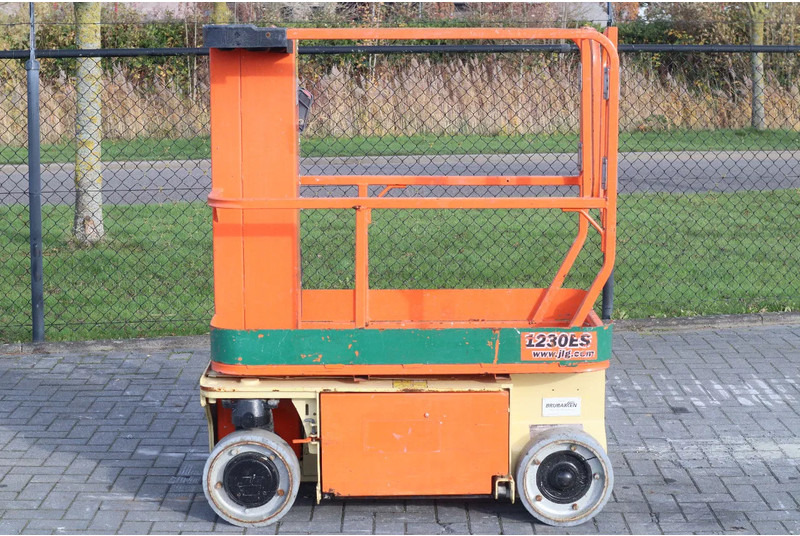JLG 1230 ES | 5.6 METER | 230 KG - Plataforma telescopica: foto 4 JLG 1230 ES | 5.6 METER | 230 KG - Plataforma telescopica: foto 4