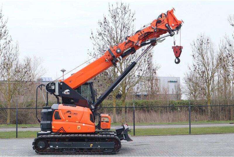 Jekko SPK60 | 26 METER | 2X JIB | BI-ENERGY | REMOTE - Grúa todo terreno: foto 4 Jekko SPK60 | 26 METER | 2X JIB | BI-ENERGY | REMOTE - Grúa todo terreno: foto 4
