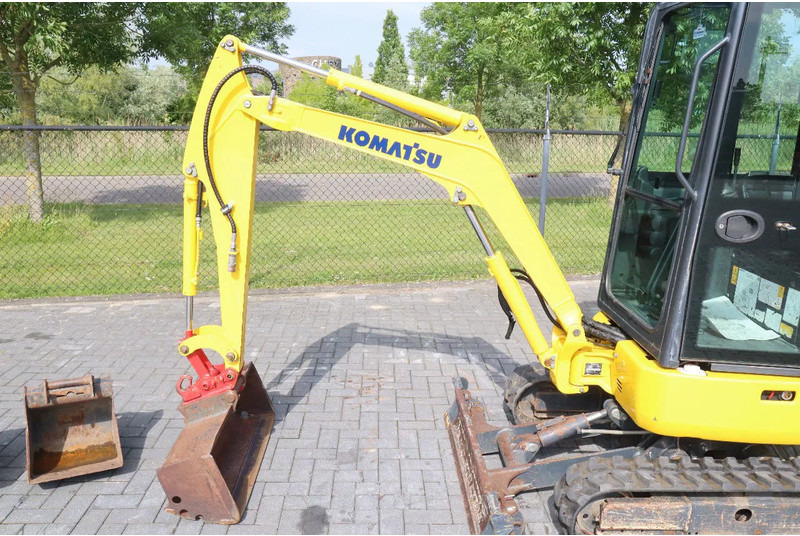 Leasing financiero de Komatsu PC16 R-3HS | 3X BUCKET | QUICK COUPLER | SWING BOOM leasing Komatsu PC16 R-3HS | 3X BUCKET | QUICK COUPLER | SWING BOOM: foto 7