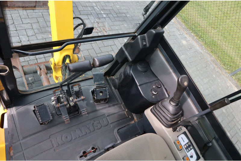 Leasing financiero de Komatsu PC16 R-3HS | 3X BUCKET | QUICK COUPLER | SWING BOOM leasing Komatsu PC16 R-3HS | 3X BUCKET | QUICK COUPLER | SWING BOOM: foto 15