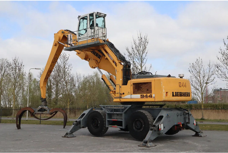 Liebherr A944 C HD | LOG GRAPPLE | HOLZGREIFER | TIMBER - Manipulador de materiales: foto 3 Liebherr A944 C HD | LOG GRAPPLE | HOLZGREIFER | TIMBER - Manipulador de materiales: foto 3