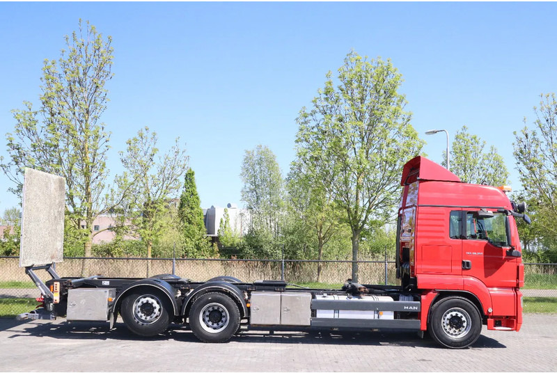MAN TGS 26.360 | 6X2 | BDF | ONLY 80.000 KM! | EURO 5 - Portacontenedore/ Intercambiable camión: foto 3 MAN TGS 26.360 | 6X2 | BDF | ONLY 80.000 KM! | EURO 5 - Portacontenedore/ Intercambiable camión: foto 3