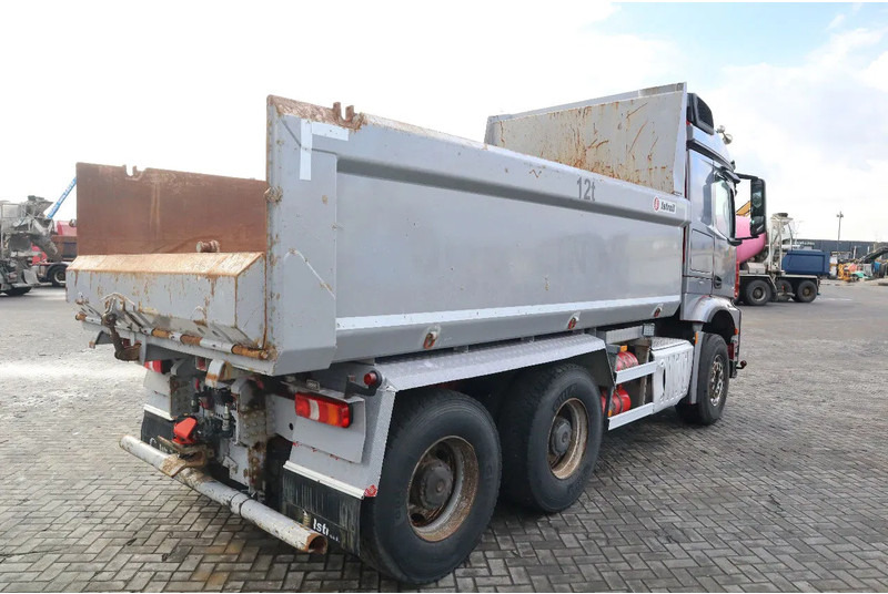 Mercedes-Benz Arocs 2658 2858 | 6X4 EURO 6 BIG AXLES | RETARDER | ENGINE PROBLEM - Volquete camión: foto 5 Mercedes-Benz Arocs 2658 2858 | 6X4 EURO 6 BIG AXLES | RETARDER | ENGINE PROBLEM - Volquete camión: foto 5