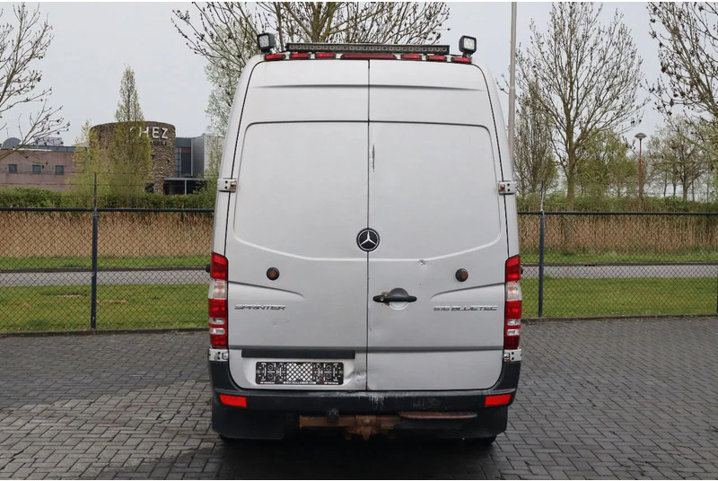 Furgoneta Mercedes-Benz Sprinter 516 | 4X2 | MOBILE WORKSHOP | WERKSTATT | SERVICE VAN: foto 6 Furgoneta Mercedes-Benz Sprinter 516 | 4X2 | MOBILE WORKSHOP | WERKSTATT | SERVICE VAN: foto 6