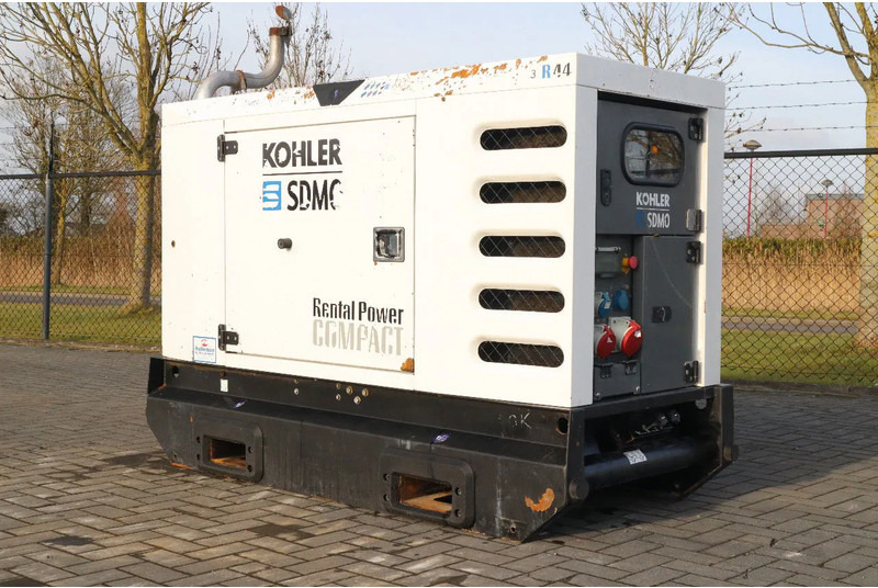 SDMO R44C3 | 44 KVA | GOOD WORKING - Generador industriale: foto 2 SDMO R44C3 | 44 KVA | GOOD WORKING - Generador industriale: foto 2