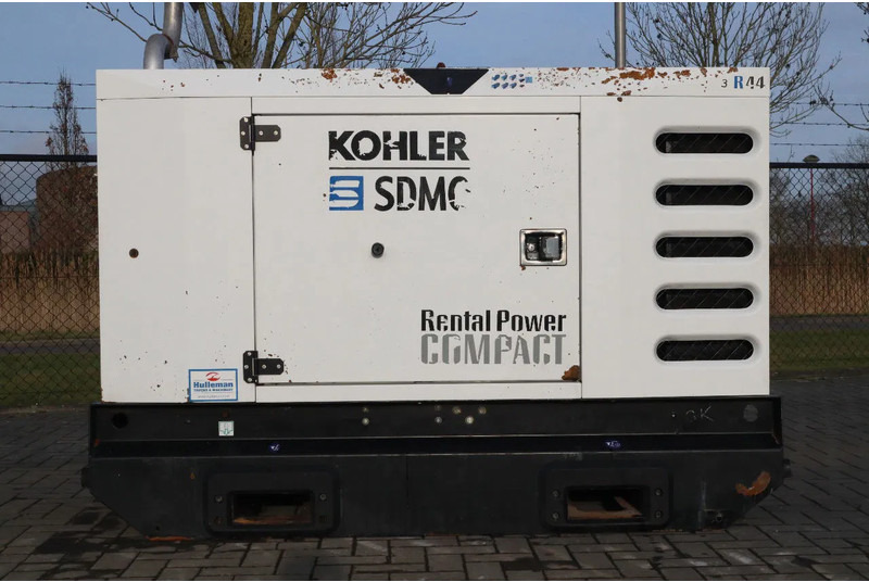 SDMO R44C3 | 44 KVA | GOOD WORKING - Generador industriale: foto 1 SDMO R44C3 | 44 KVA | GOOD WORKING - Generador industriale: foto 1