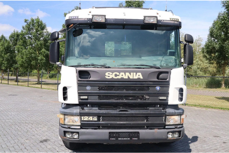 Scania P124-420 | 8X4 | HOOKLIFT | MANUAL | BIG AXLES | EURO 3 - Multibasculante camión: foto 2 Scania P124-420 | 8X4 | HOOKLIFT | MANUAL | BIG AXLES | EURO 3 - Multibasculante camión: foto 2