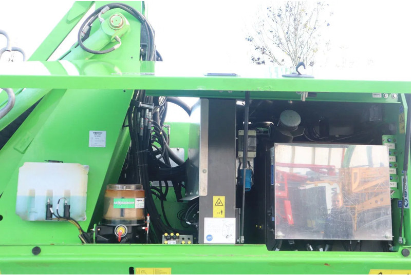 Leasing financiero de Sennebogen 818 E K9 ULM | SORTING GRAB | GOOD TIRES leasing Sennebogen 818 E K9 ULM | SORTING GRAB | GOOD TIRES: foto 13 Leasing financiero de Sennebogen 818 E K9 ULM | SORTING GRAB | GOOD TIRES leasing Sennebogen 818 E K9 ULM | SORTING GRAB | GOOD TIRES: foto 13