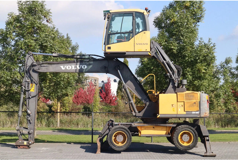 Volvo EW160C | EW 160 C | LIFT CAB | DOZERBLADE | QUICK COUPLER - Excavadora de ruedas: foto 1 Volvo EW160C | EW 160 C | LIFT CAB | DOZERBLADE | QUICK COUPLER - Excavadora de ruedas: foto 1