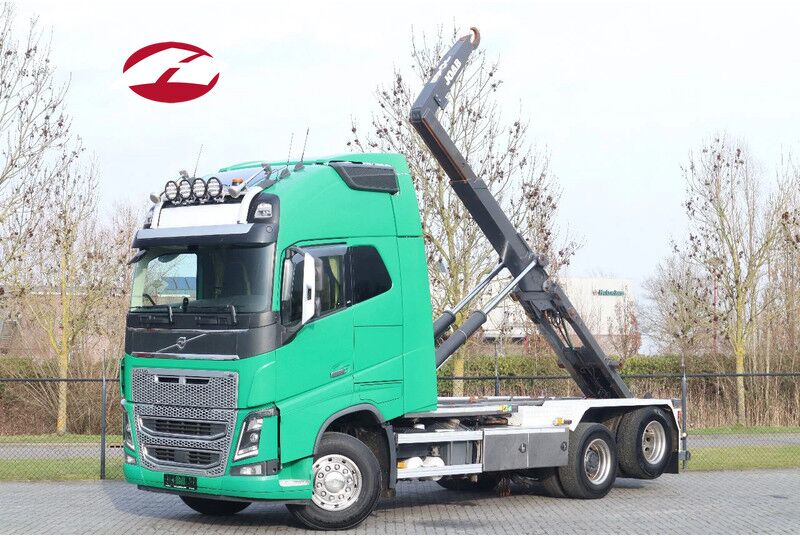 Volvo FH 16.750 6X2 | RETARDER | JOAB HOOK | EURO 6 - Multibasculante camión: foto 1 Volvo FH 16.750 6X2 | RETARDER | JOAB HOOK | EURO 6 - Multibasculante camión: foto 1