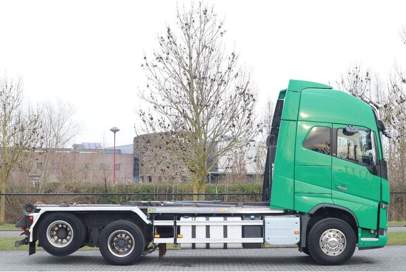Volvo FH 16.750 6X2 | RETARDER | JOAB HOOK | EURO 6 - Multibasculante camión: foto 4 Volvo FH 16.750 6X2 | RETARDER | JOAB HOOK | EURO 6 - Multibasculante camión: foto 4