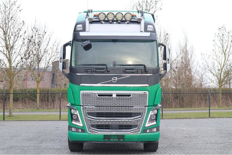 Volvo FH 16.750 6X2 | RETARDER | JOAB HOOK | EURO 6 - Multibasculante camión: foto 2 Volvo FH 16.750 6X2 | RETARDER | JOAB HOOK | EURO 6 - Multibasculante camión: foto 2