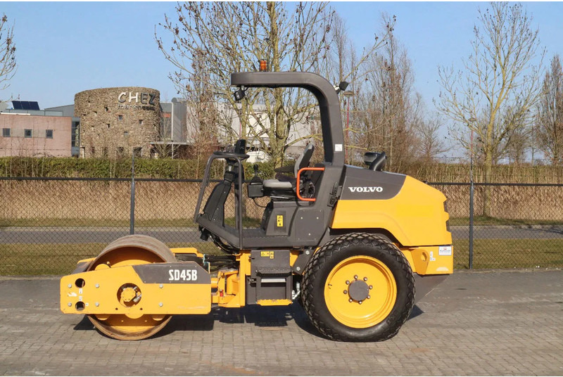 Volvo SD45B | GOOD CONDIITON | LOW HOURS - Rodillo: foto 1 Volvo SD45B | GOOD CONDIITON | LOW HOURS - Rodillo: foto 1