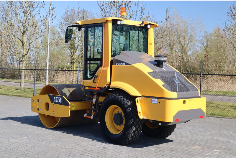 Volvo SD75B | SD 75 B | NEW / UNUSED | 1 YEAR WARRANTY - Rodillo: foto 3 Volvo SD75B | SD 75 B | NEW / UNUSED | 1 YEAR WARRANTY - Rodillo: foto 3