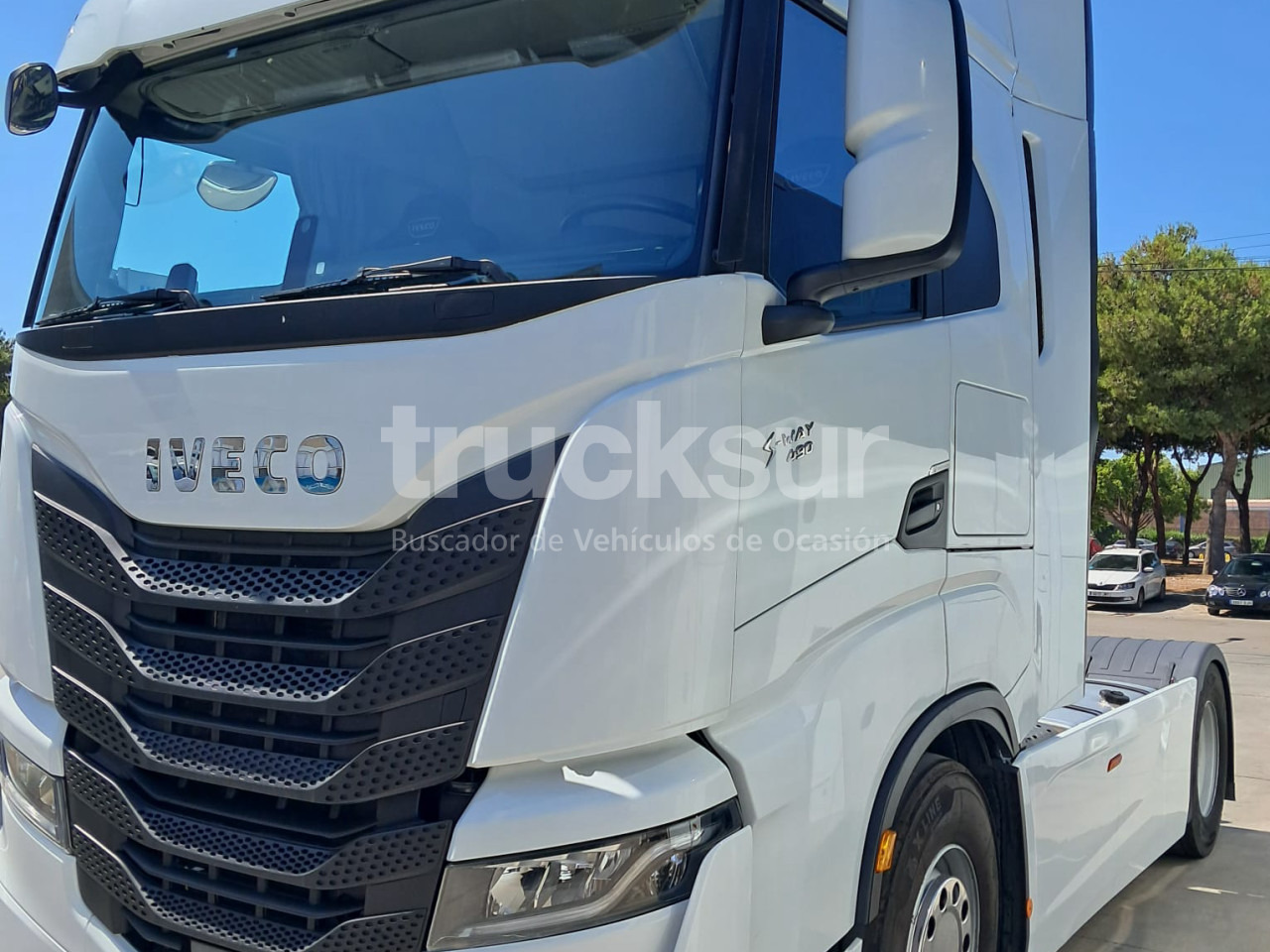 IVECO S-WAY AS440S49T/P - Cabeza tractora: foto 2 IVECO S-WAY AS440S49T/P - Cabeza tractora: foto 2