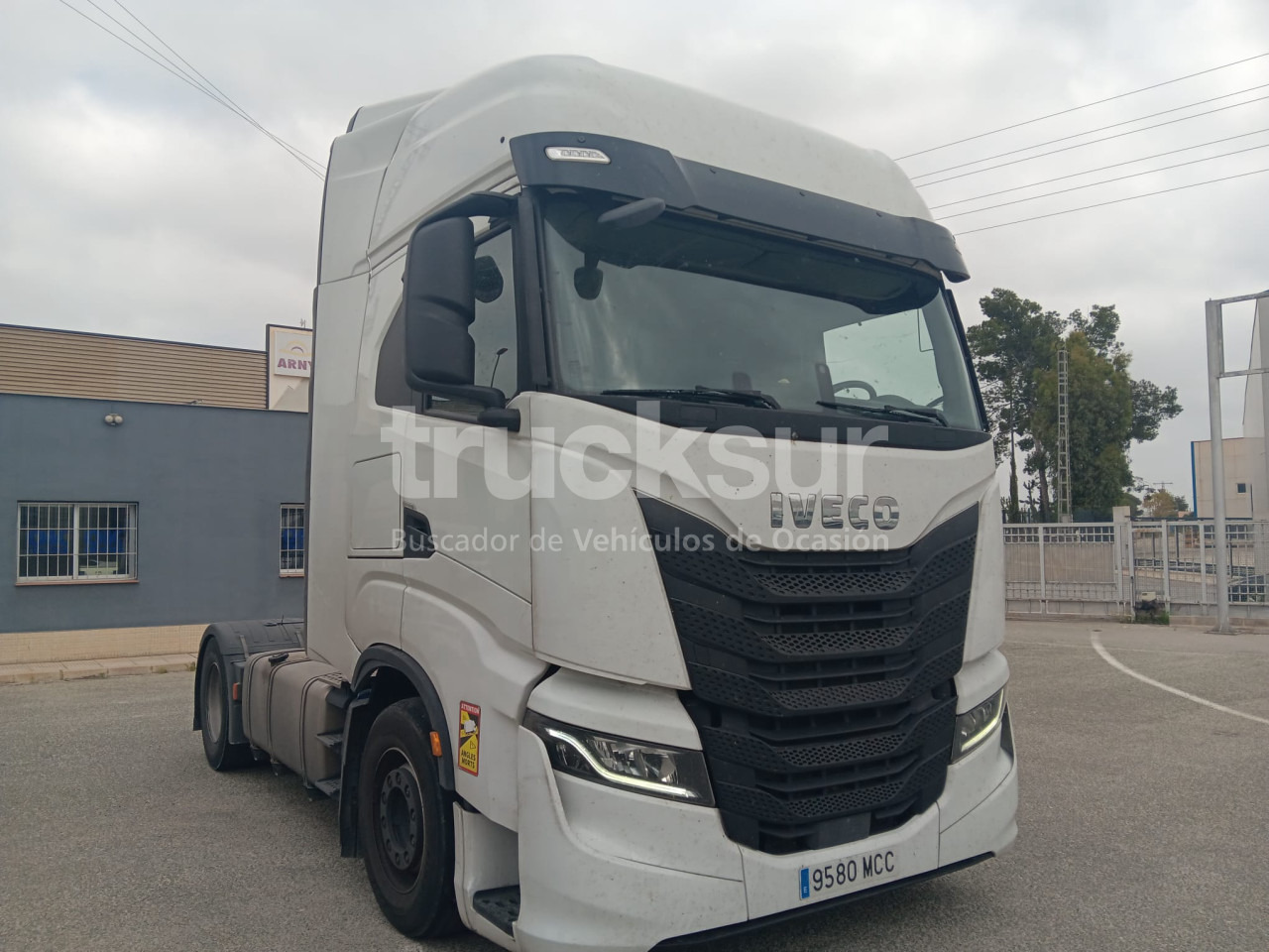 IVECO S-WAY AS440S49T/P - Cabeza tractora: foto 2 IVECO S-WAY AS440S49T/P - Cabeza tractora: foto 2