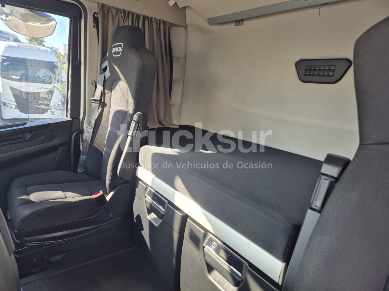 Cabeza tractora IVECO S-WAY AS440S51T/P: foto 16 Cabeza tractora IVECO S-WAY AS440S51T/P: foto 16