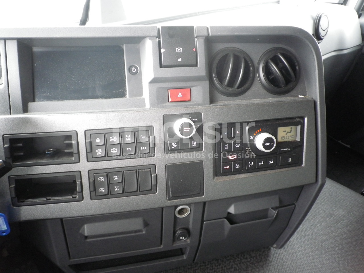 Cabeza tractora RENAULT T440 SLEEPER CAB: foto 11