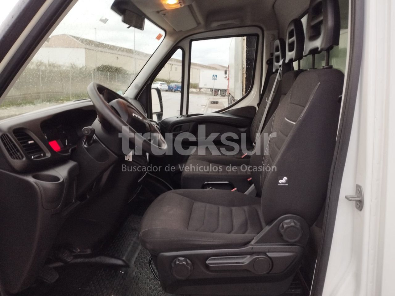 Furgoneta IVECO 35C16: foto 6