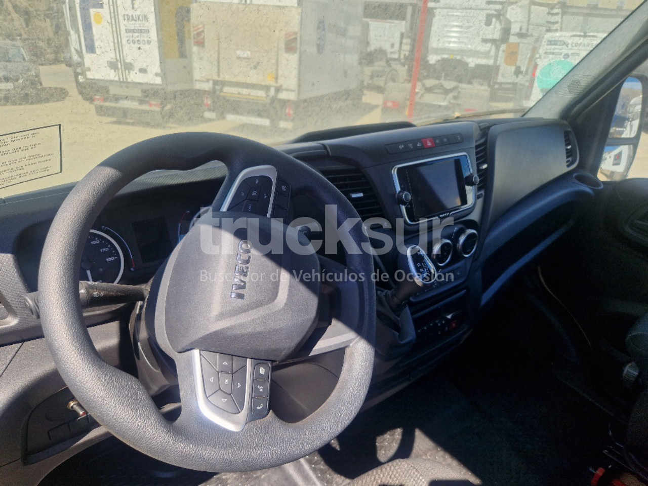 Multibasculante camión IVECO 55S18H: foto 8