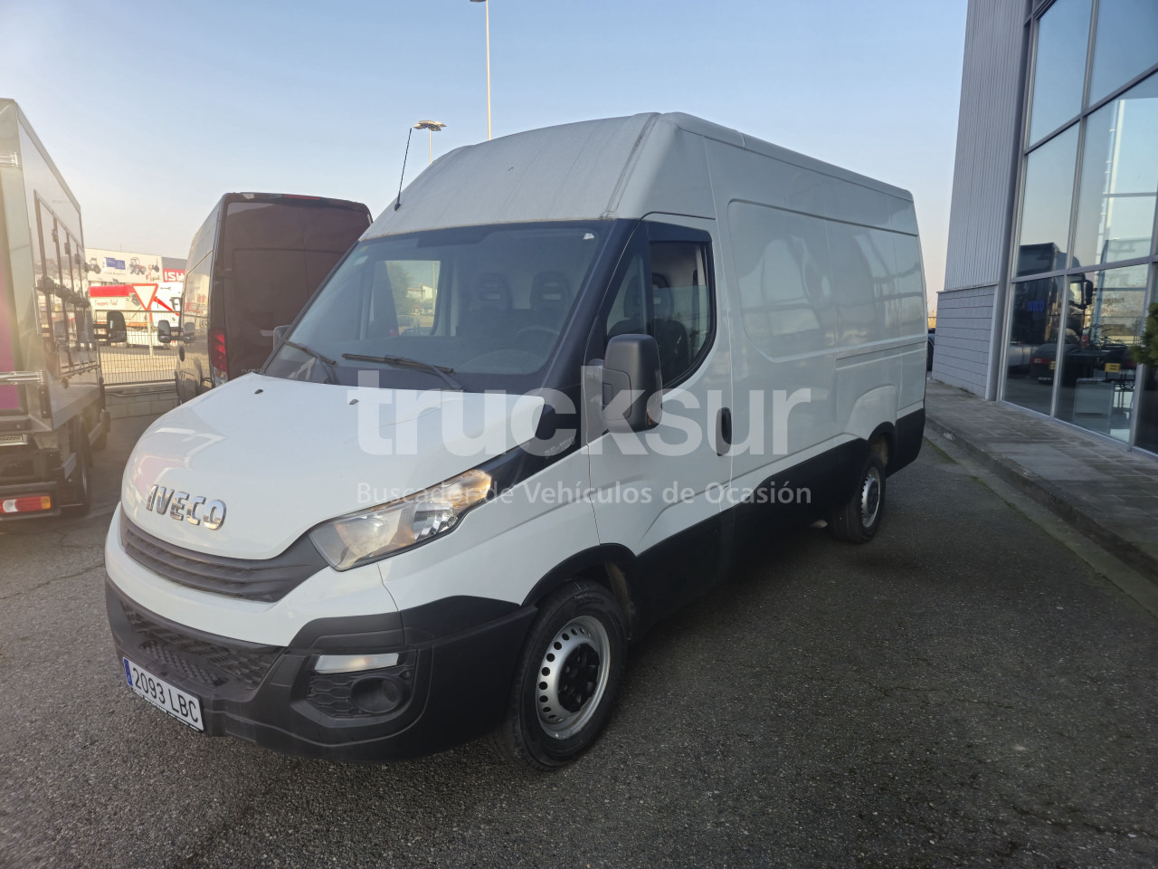 IVECO DAILY 35S16V 12M3 - Furgoneta: foto 1 IVECO DAILY 35S16V 12M3 - Furgoneta: foto 1