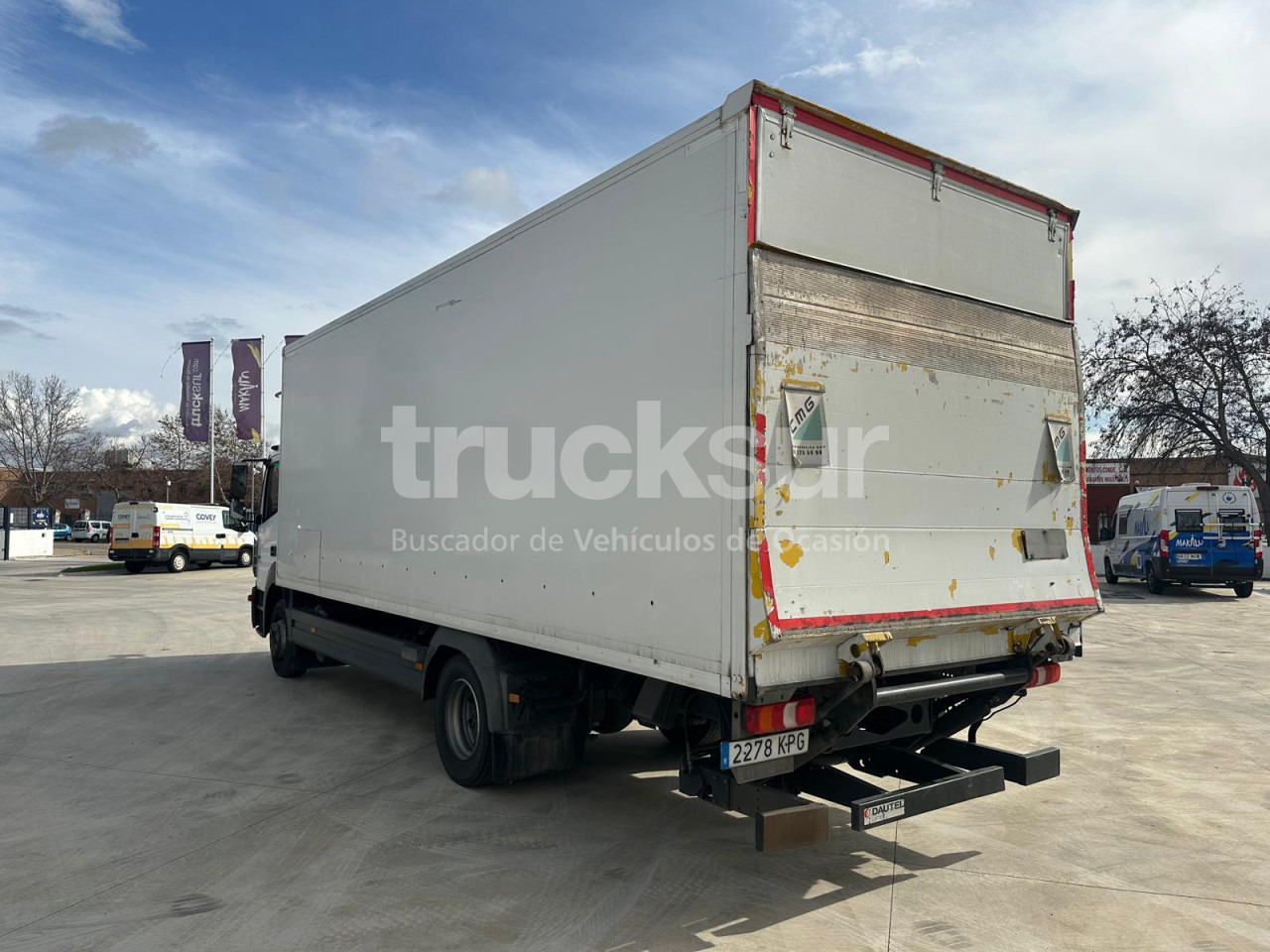 Camión caja cerrada MERCEDES ATEGO: foto 7