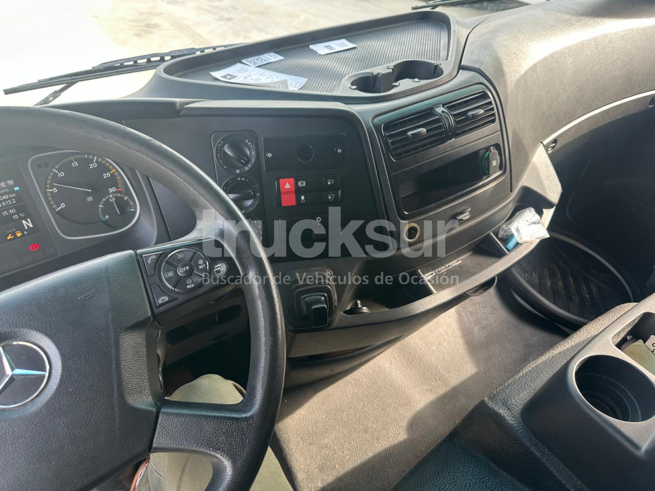 Camión caja cerrada MERCEDES ATEGO: foto 12