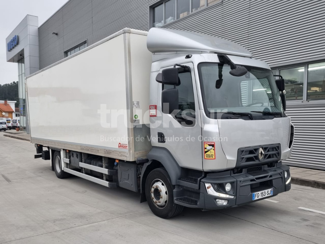 RENAULT D14.240 - Camión caja cerrada: foto 2 RENAULT D14.240 - Camión caja cerrada: foto 2
