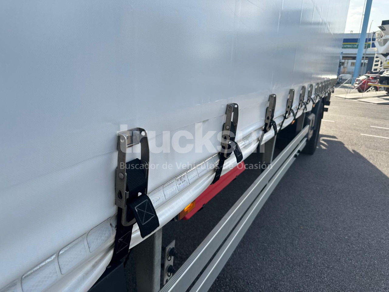 Camión lona SCANIA P320: foto 15