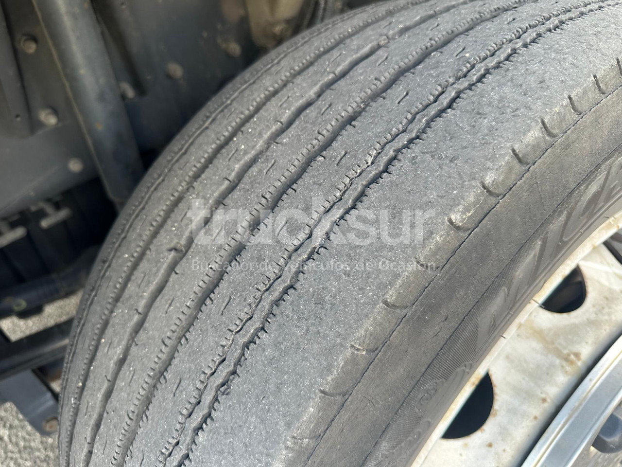 Camión lona SCANIA P320: foto 38