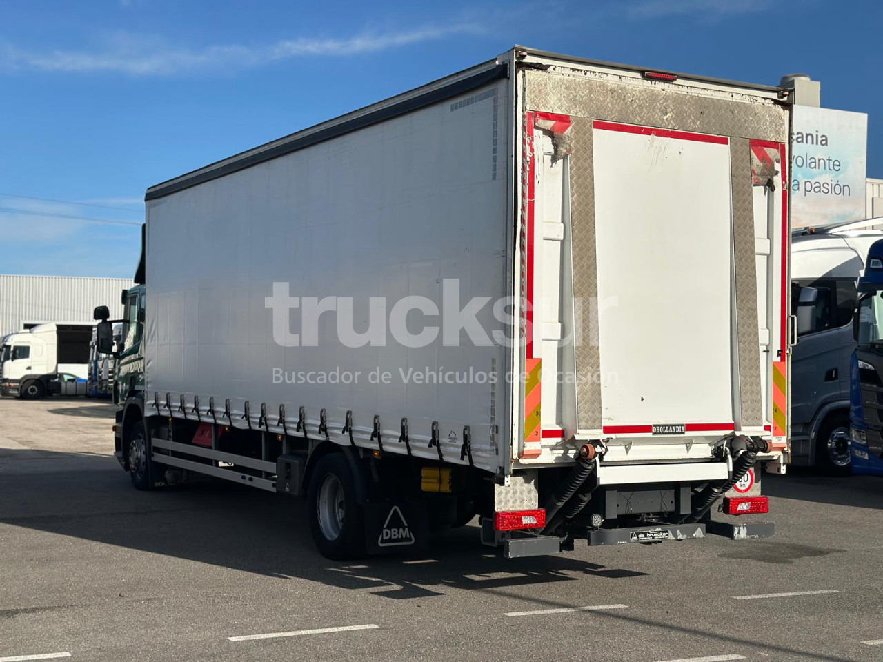 Camión lona SCANIA P320: foto 6