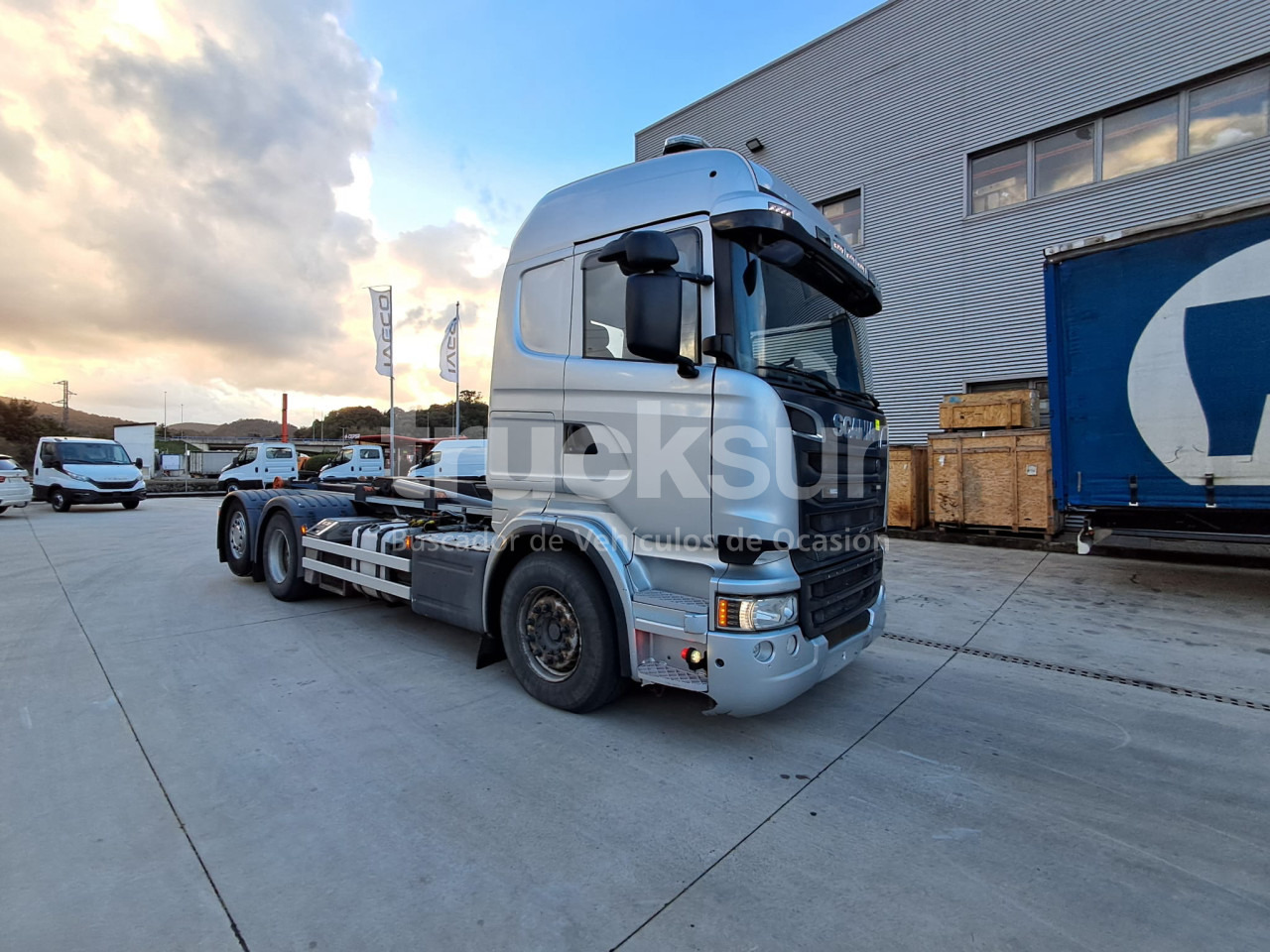 SCANIA R580.26 ejes 6x2*4 - Multibasculante camión: foto 2 SCANIA R580.26 ejes 6x2*4 - Multibasculante camión: foto 2