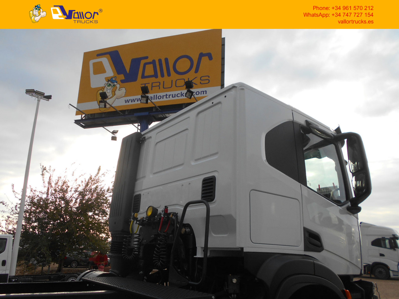 IVECO T-WAY 470 6x4 - - ONLY FOR EXPORT - Cabeza tractora: foto 4 IVECO T-WAY 470 6x4 - - ONLY FOR EXPORT - Cabeza tractora: foto 4
