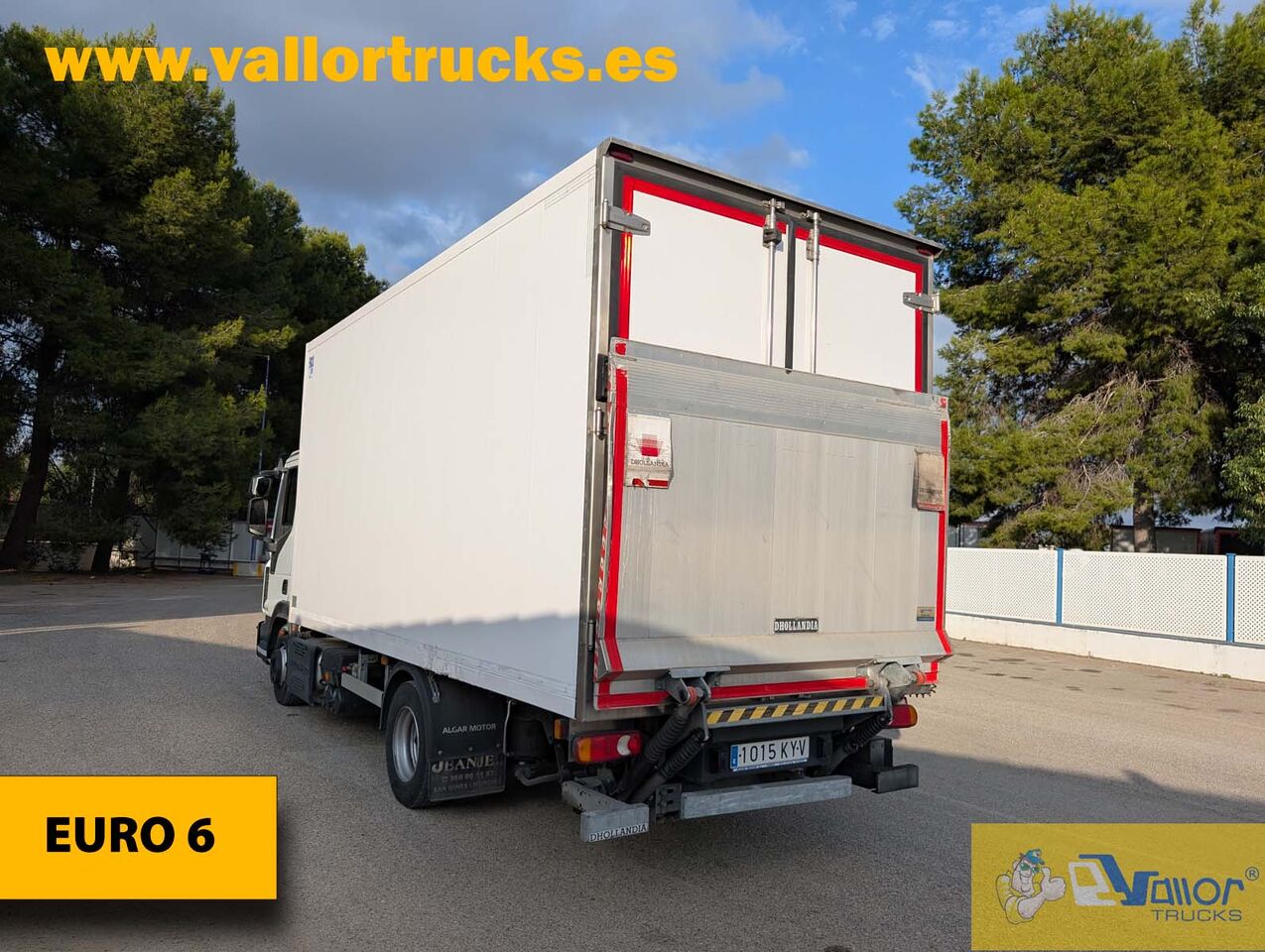 Camión para transporte de combustible IVECO Eurocargo 100E220: foto 9 Camión para transporte de combustible IVECO Eurocargo 100E220: foto 9