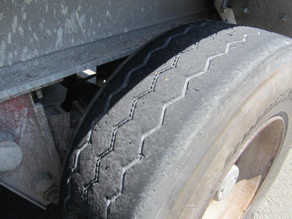 Benalu - Volquete semirremolque: foto 4 Benalu - Volquete semirremolque: foto 4