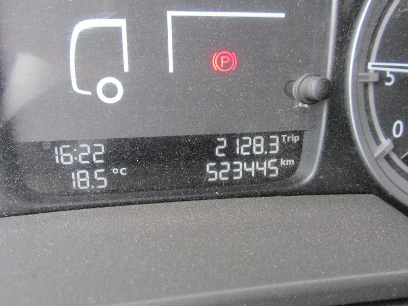 Cabeza tractora DAF XF105 460: foto 8